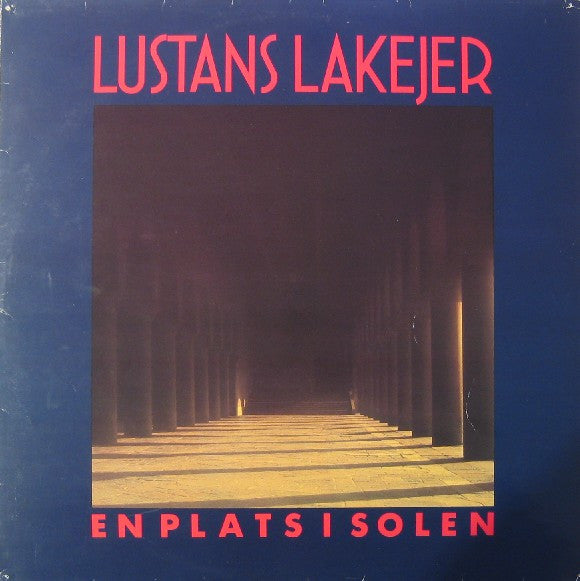 Lustans Lakejer : En Plats I Solen (LP, Album)