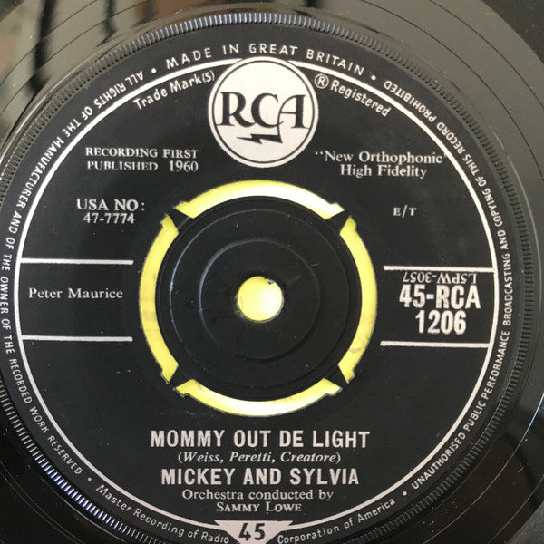Mickey & Sylvia : Mommy Out De Light/ Sweeter As The Day Goes By (7")