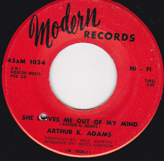 Arthur Adams : She Drives Me Out Of My Mind (7", Single)
