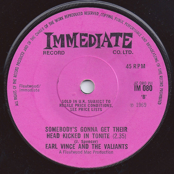 Fleetwood Mac / Earl Vince & The Valiants : Man Of The World / Somebody's Gonna Get Their Head Kicked In Tonite (7", Sol)