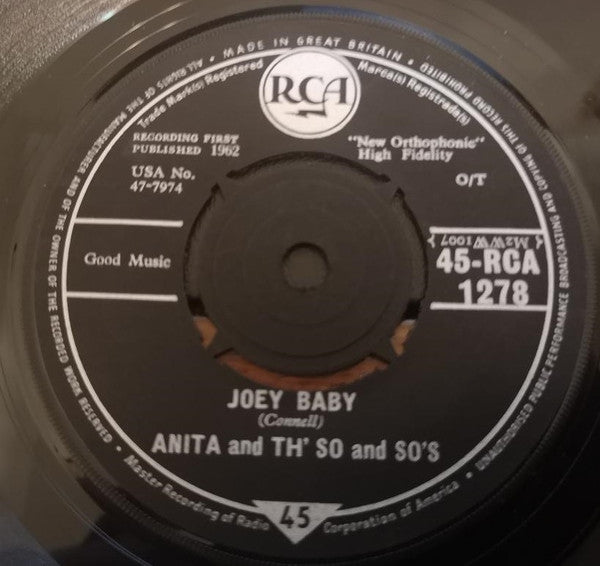 Anita And Th' So-And-So's : Joey Baby (7", Single)