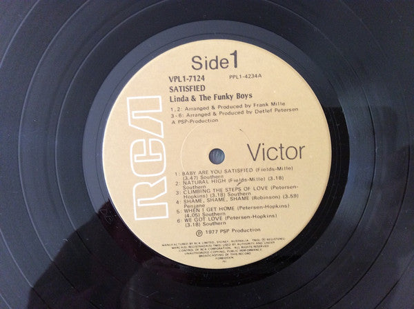 Linda Fields & The Funky Boys : Satisfied (LP, Album)
